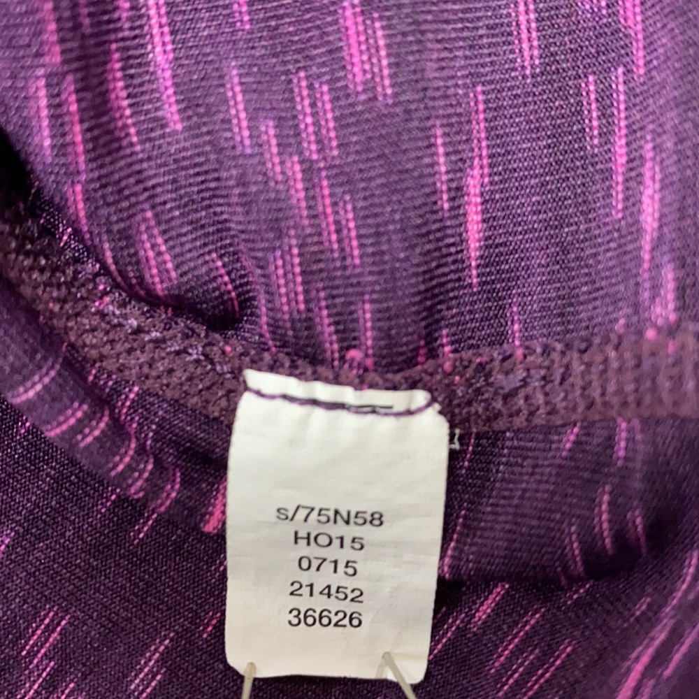 Ideology Purple/Pink Pullover Activewear Top Size: Medium - Picture 17 of 17